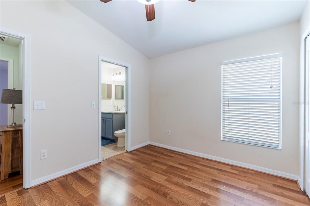 For Sale: $364,000 (4 beds, 3 baths, 2008 Square Feet)