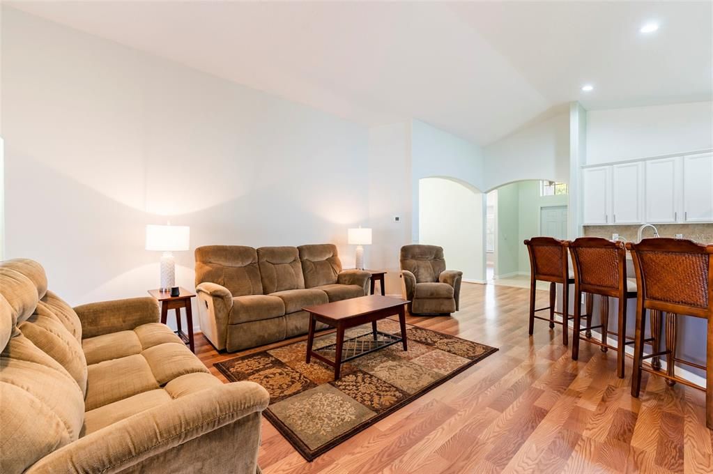 For Sale: $364,000 (4 beds, 3 baths, 2008 Square Feet)