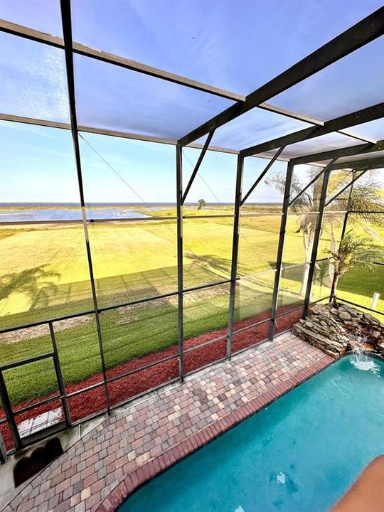 待售: $1,100,000 (5 贝兹, 4 浴室, 3845 平方英尺)