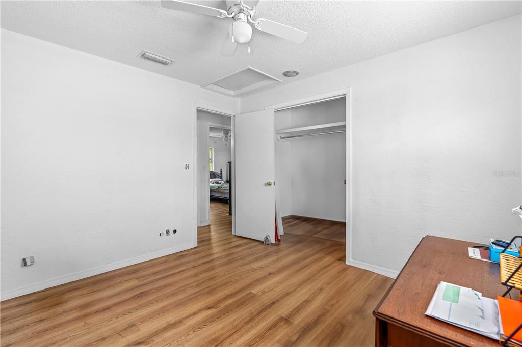 Active With Contract: $850,000 (4 beds, 2 baths, 1215 Square Feet)