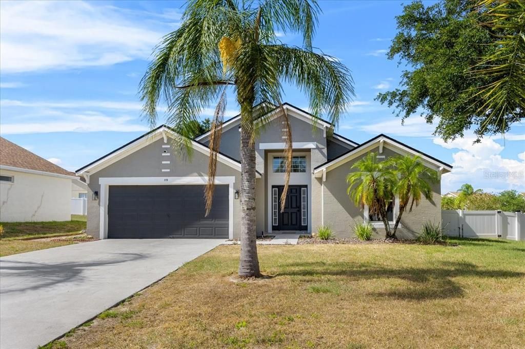 Recently Sold: $309,900 (4 beds, 3 baths, 2070 Square Feet)