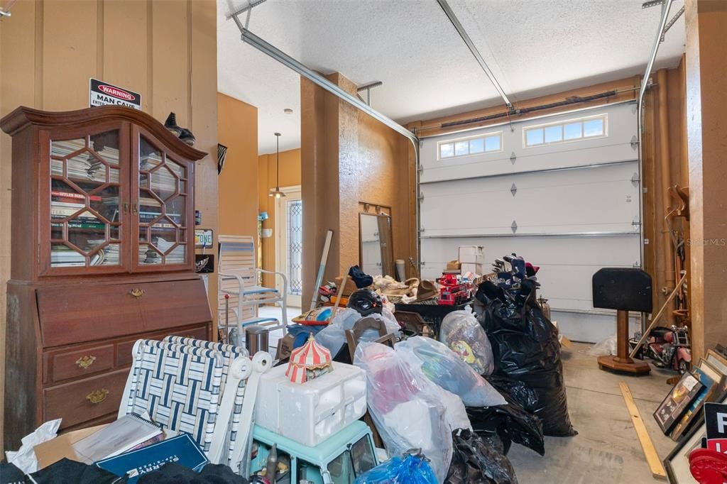 Active With Contract: $635,000 (4 beds, 2 baths, 2180 Square Feet)