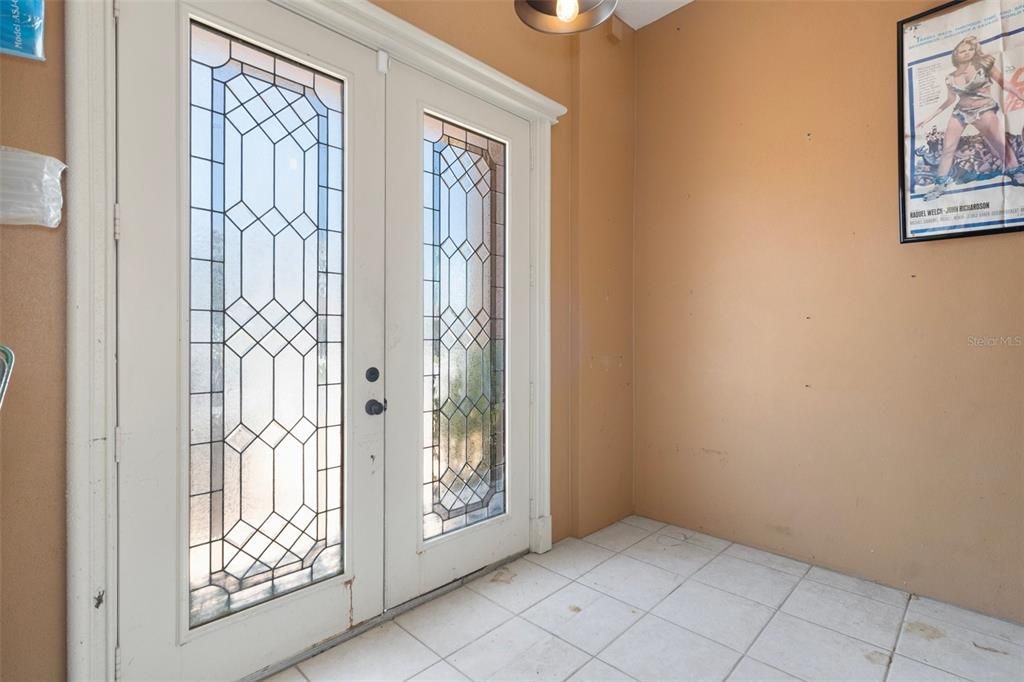 Active With Contract: $635,000 (4 beds, 2 baths, 2180 Square Feet)