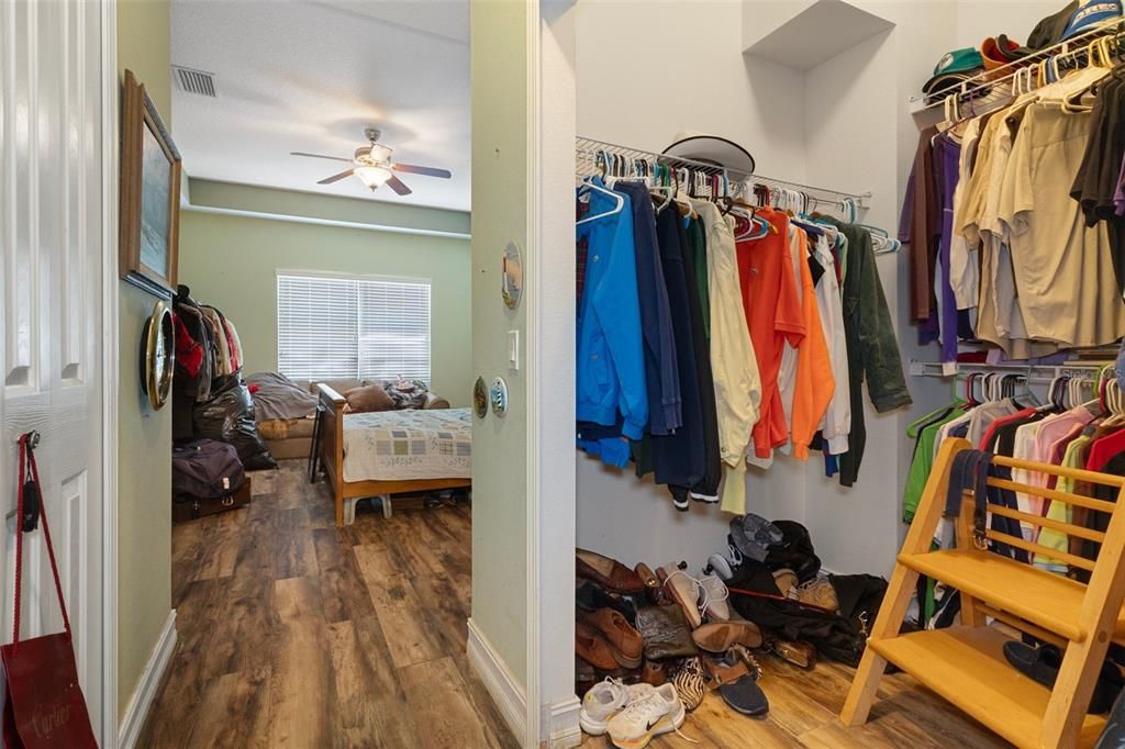 Active With Contract: $635,000 (4 beds, 2 baths, 2180 Square Feet)