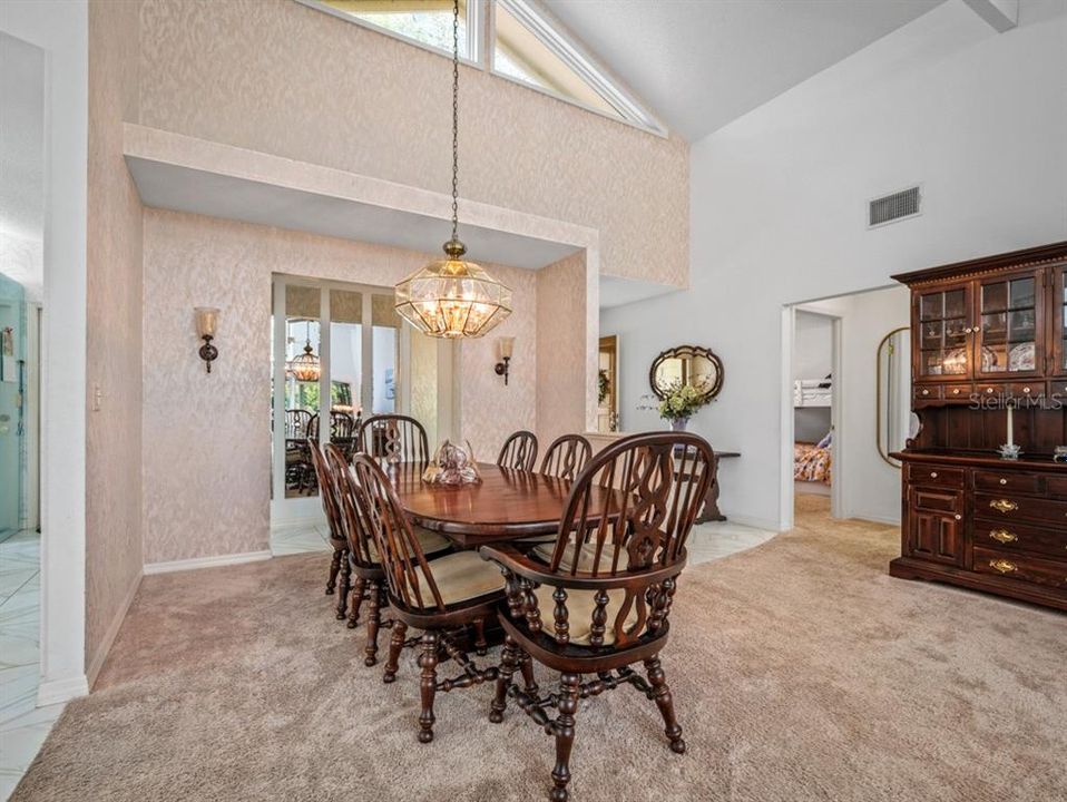 Active With Contract: $410,000 (2 beds, 2 baths, 2569 Square Feet)