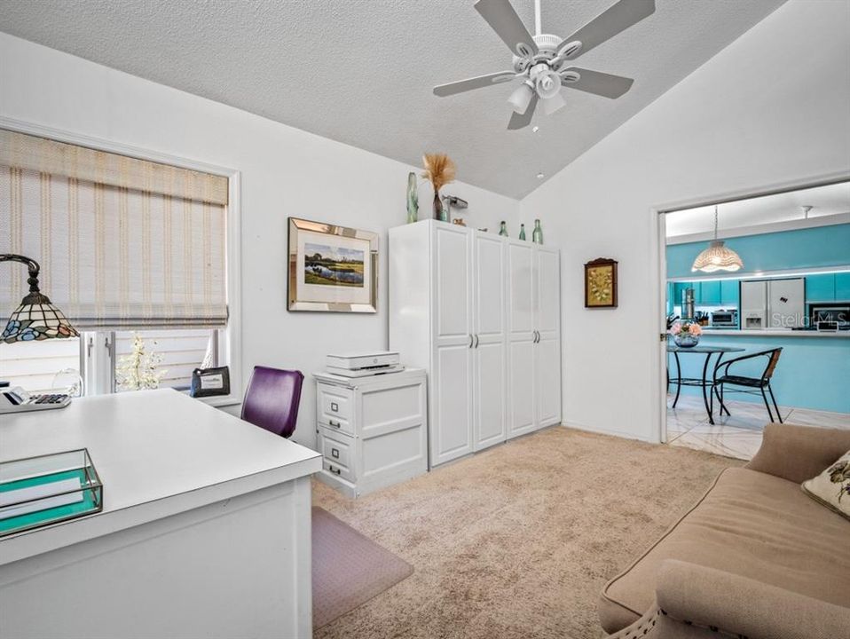 Active With Contract: $410,000 (2 beds, 2 baths, 2569 Square Feet)