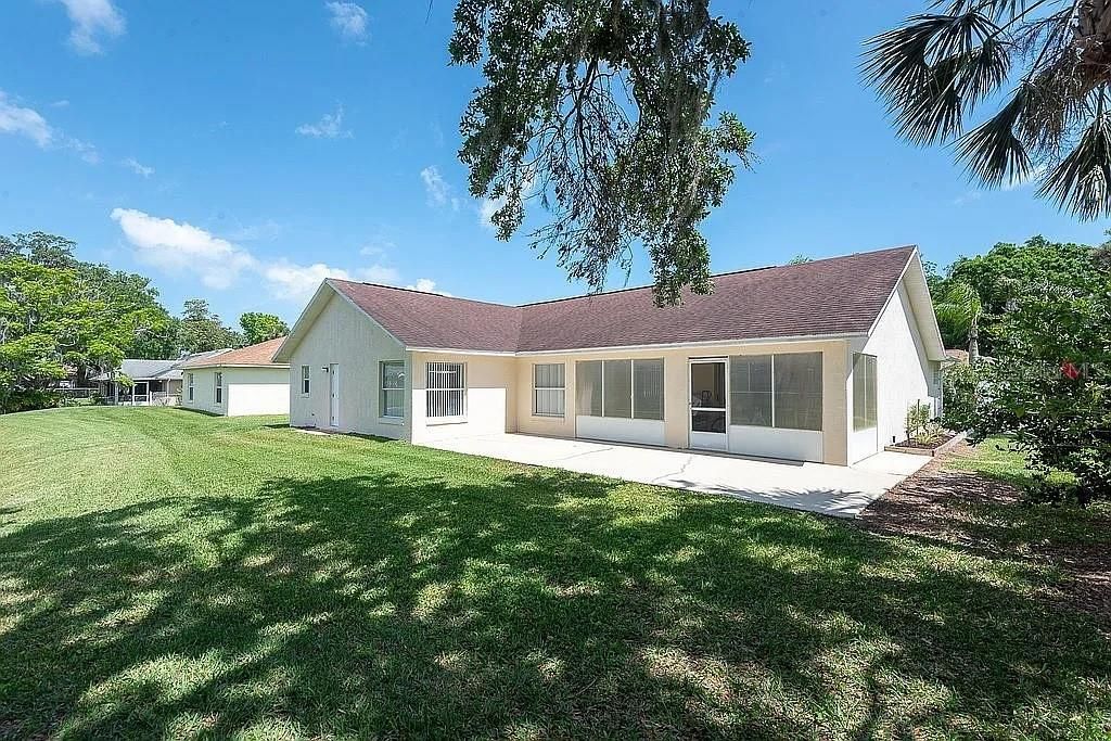 待售: $392,000 (3 贝兹, 2 浴室, 1903 平方英尺)