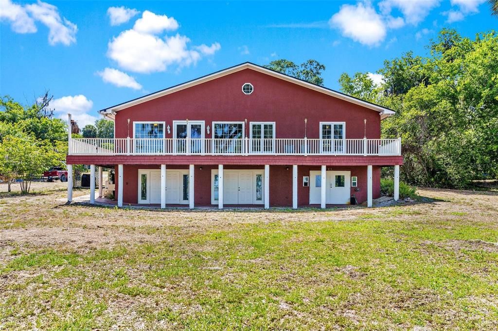 For Sale: $825,000 (5 beds, 4 baths, 4514 Square Feet)