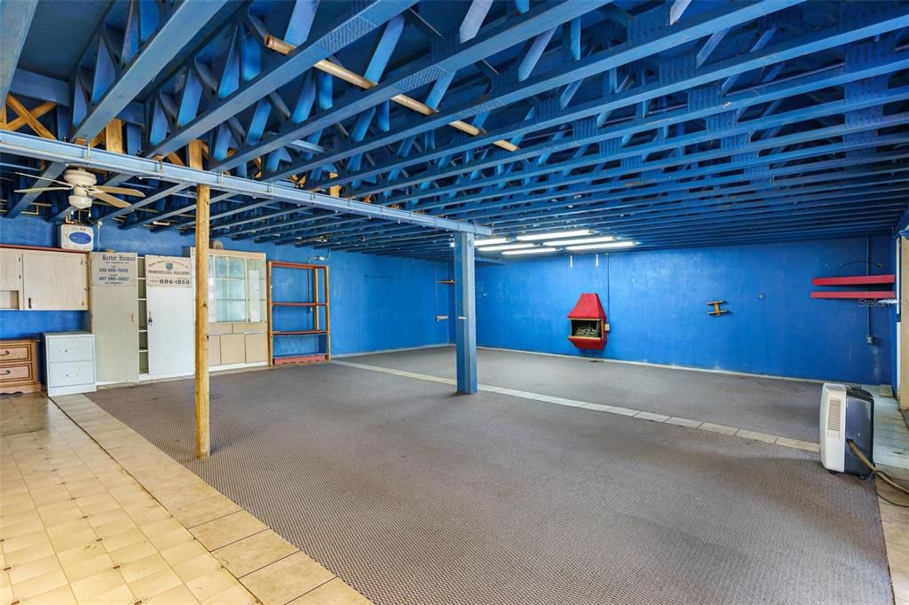 For Sale: $825,000 (5 beds, 4 baths, 4514 Square Feet)