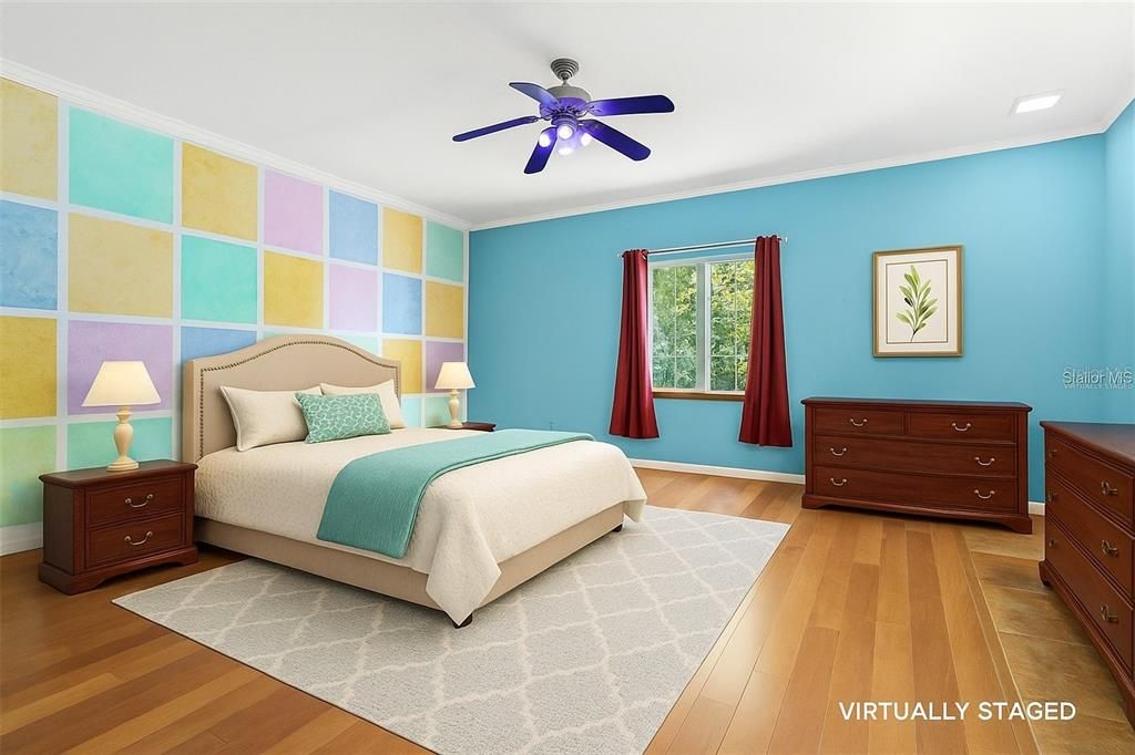 For Sale: $825,000 (5 beds, 4 baths, 4514 Square Feet)