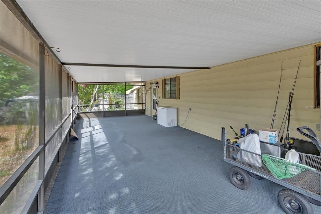 Active With Contract: $140,000 (3 beds, 2 baths, 1792 Square Feet)