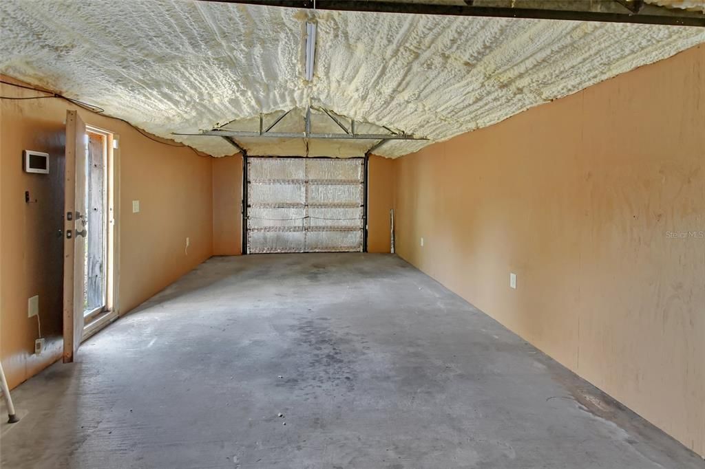 Active With Contract: $140,000 (3 beds, 2 baths, 1792 Square Feet)