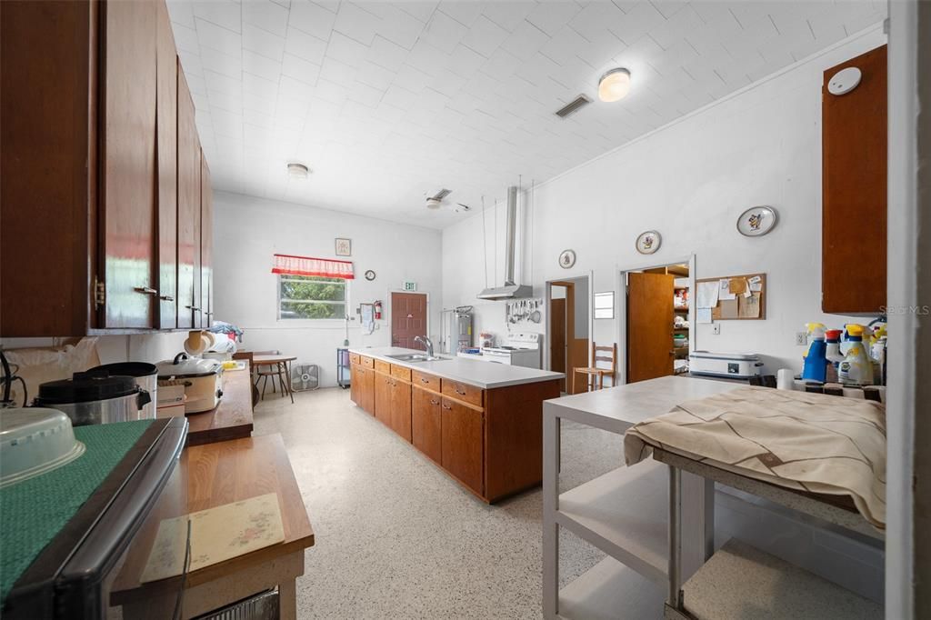 На продажу: $375,000 (0 спален, 0 ванн, 3272 Квадратных фут)