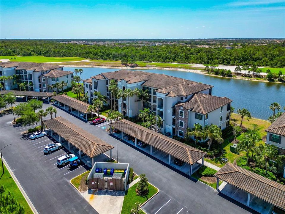 待售: $220,000 (2 贝兹, 2 浴室, 1121 平方英尺)