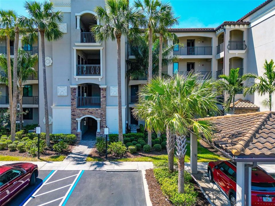 待售: $220,000 (2 贝兹, 2 浴室, 1121 平方英尺)