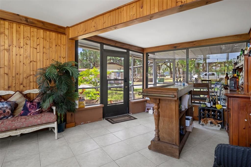 待售: $825,000 (3 贝兹, 2 浴室, 1946 平方英尺)