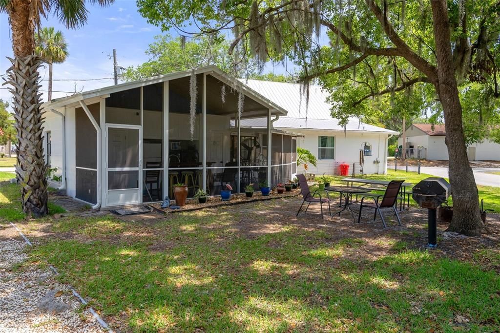 待售: $825,000 (3 贝兹, 2 浴室, 1946 平方英尺)