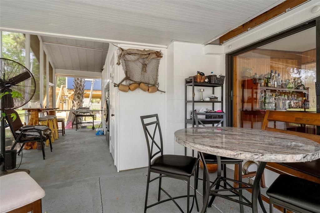 待售: $825,000 (3 贝兹, 2 浴室, 1946 平方英尺)