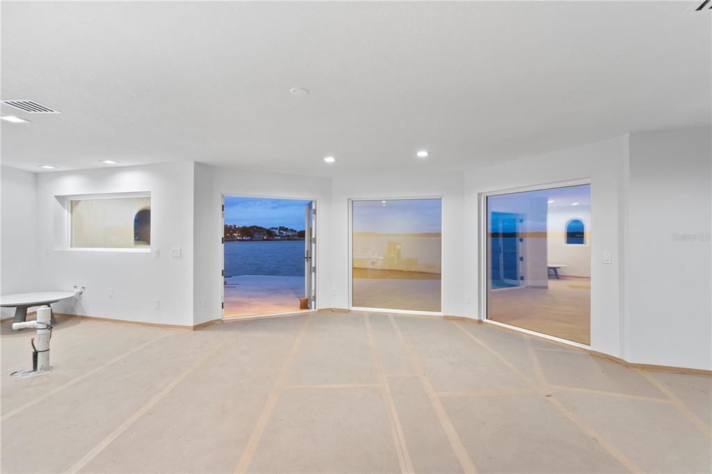 Activo con contrato: $3,498,000 (3 camas, 3 baños, 3225 Pies cuadrados)