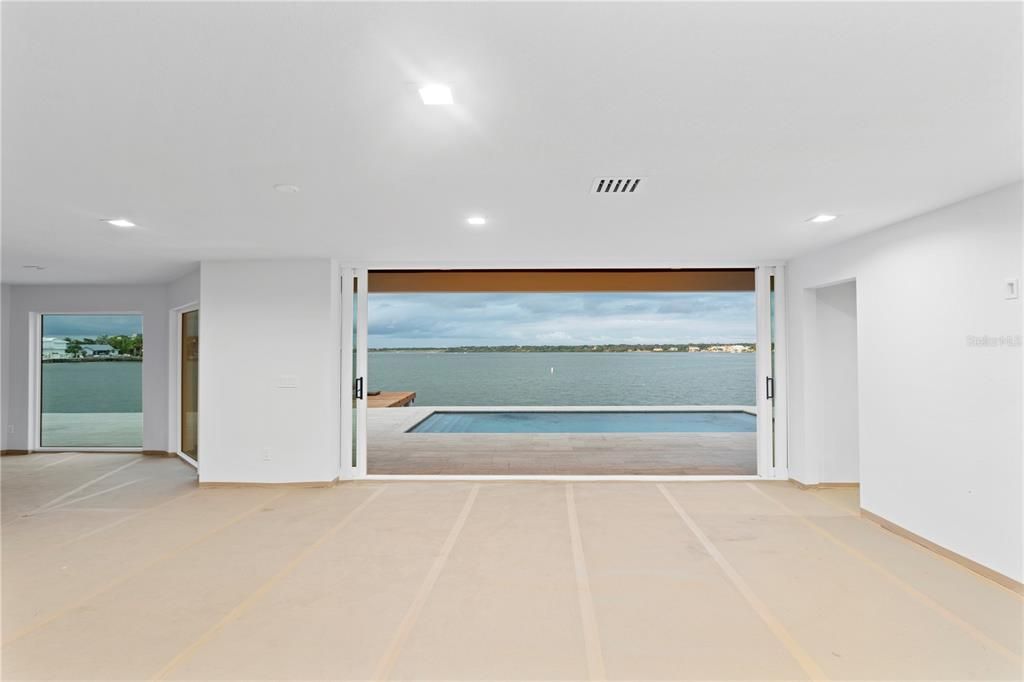 Activo con contrato: $3,498,000 (3 camas, 3 baños, 3225 Pies cuadrados)