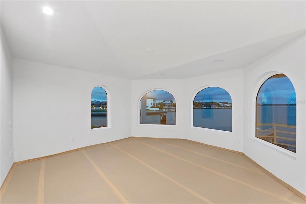 Activo con contrato: $3,498,000 (3 camas, 3 baños, 3225 Pies cuadrados)