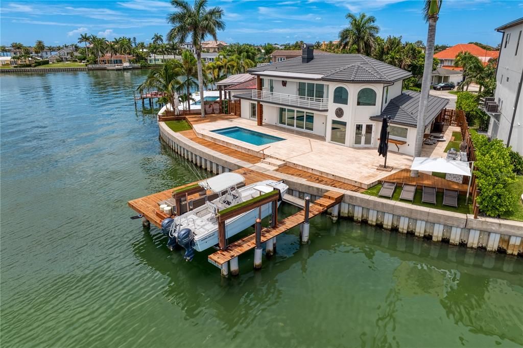 Activo con contrato: $3,498,000 (3 camas, 3 baños, 3225 Pies cuadrados)