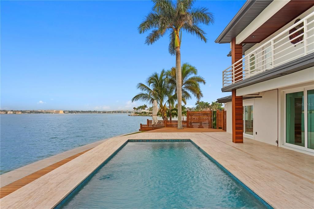Activo con contrato: $3,498,000 (3 camas, 3 baños, 3225 Pies cuadrados)