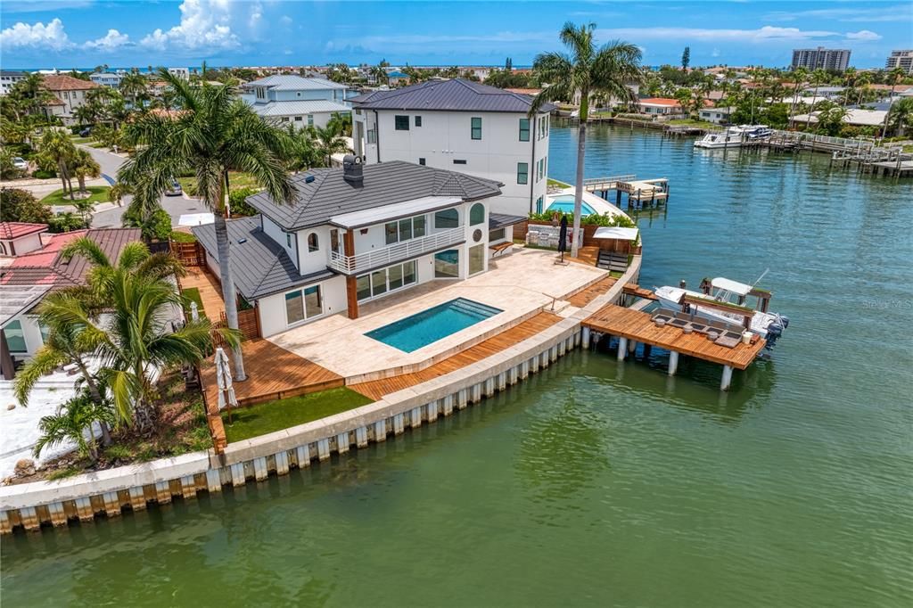 Activo con contrato: $3,498,000 (3 camas, 3 baños, 3225 Pies cuadrados)