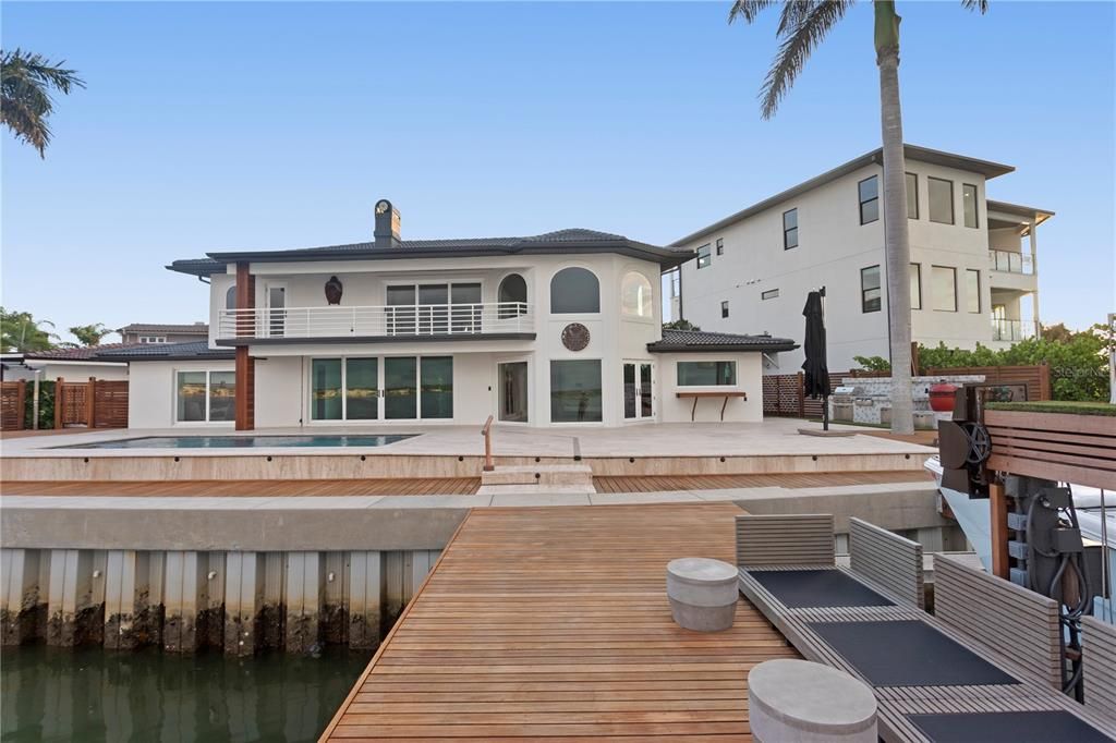 Activo con contrato: $3,498,000 (3 camas, 3 baños, 3225 Pies cuadrados)