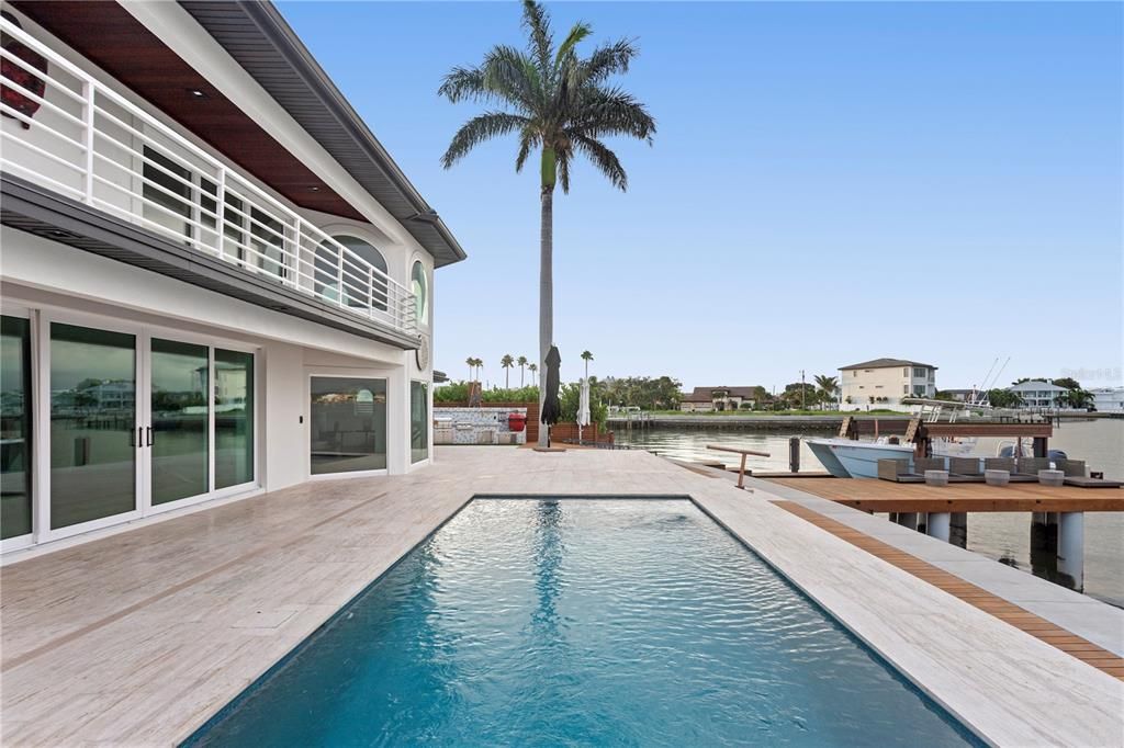 Activo con contrato: $3,498,000 (3 camas, 3 baños, 3225 Pies cuadrados)