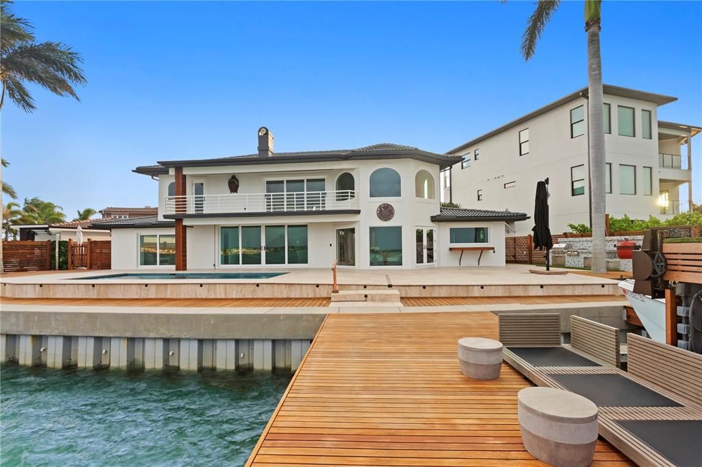 Activo con contrato: $3,498,000 (3 camas, 3 baños, 3225 Pies cuadrados)