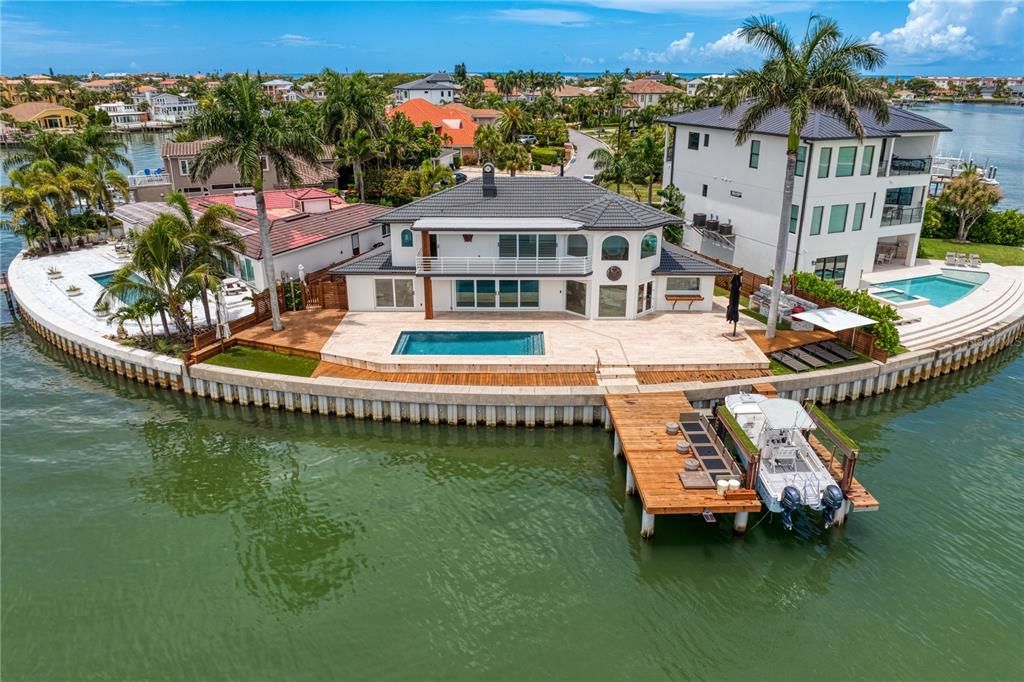 Activo con contrato: $3,498,000 (3 camas, 3 baños, 3225 Pies cuadrados)