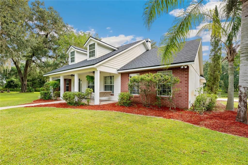 На продажу: $635,000 (4 спален, 2 ванн, 1705 Квадратных фут)