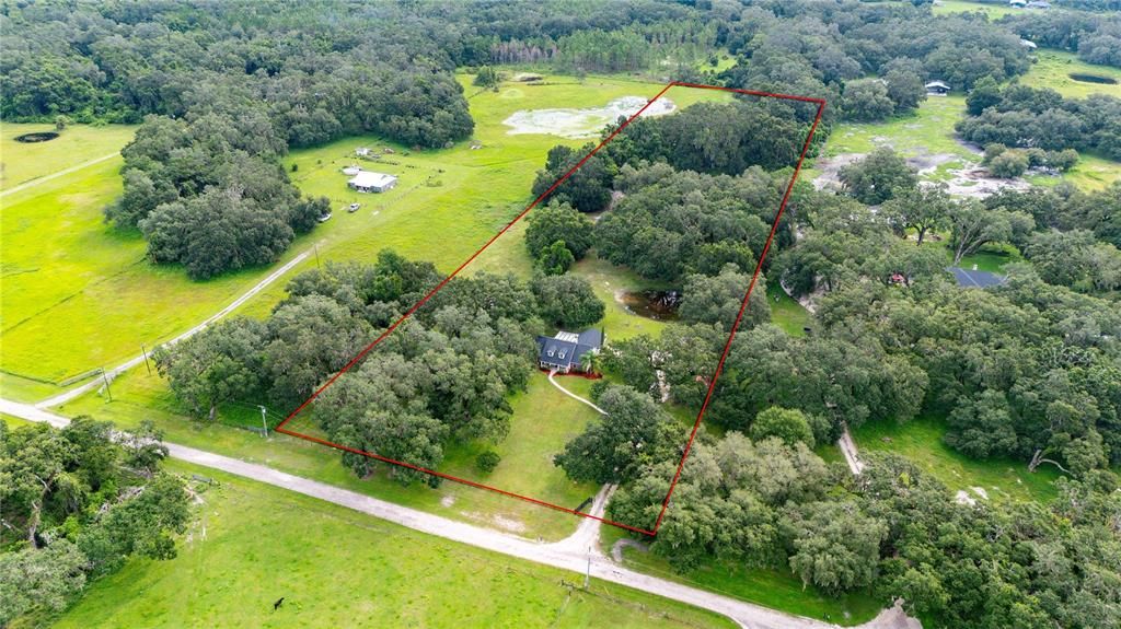 На продажу: $635,000 (4 спален, 2 ванн, 1705 Квадратных фут)