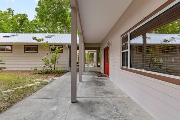For Sale: $657,000 (5 beds, 4 baths, 4366 Square Feet)