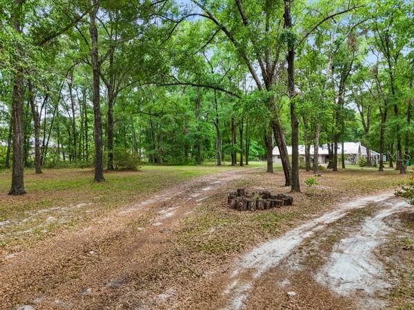 For Sale: $657,000 (5 beds, 4 baths, 4366 Square Feet)