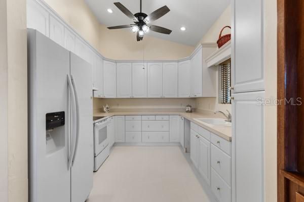 Guest House Kitchen