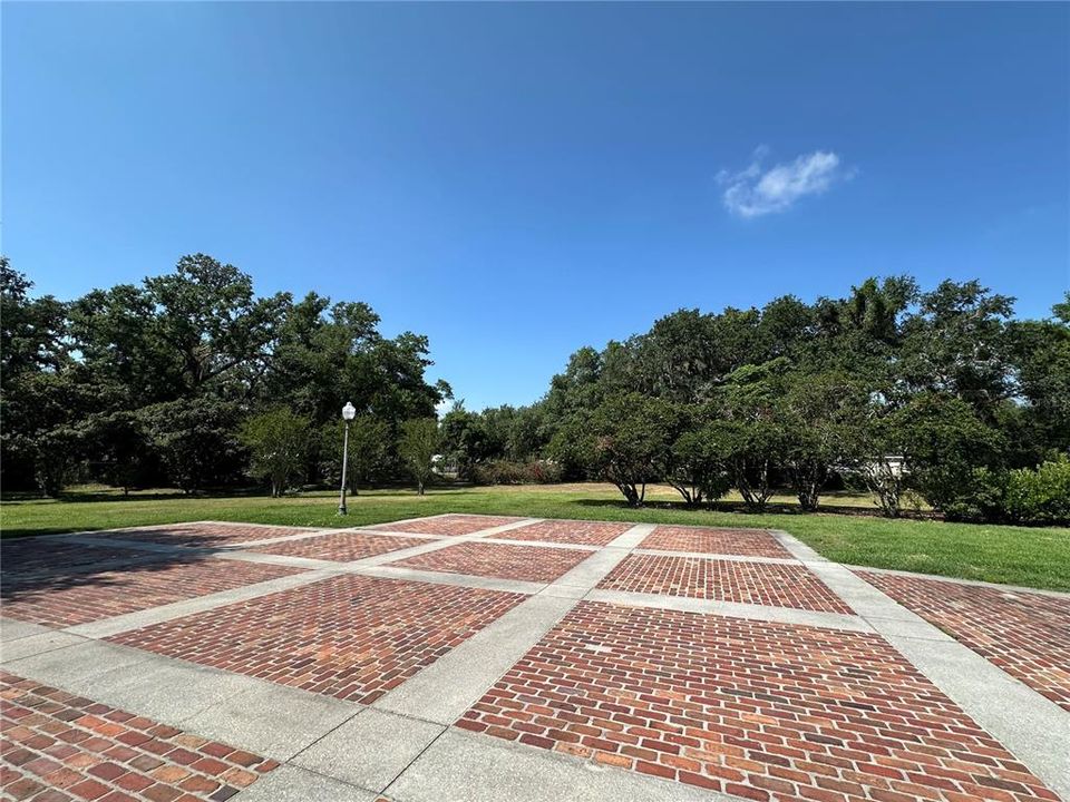 For Sale: $825,000 (3 beds, 4 baths, 3272 Square Feet)