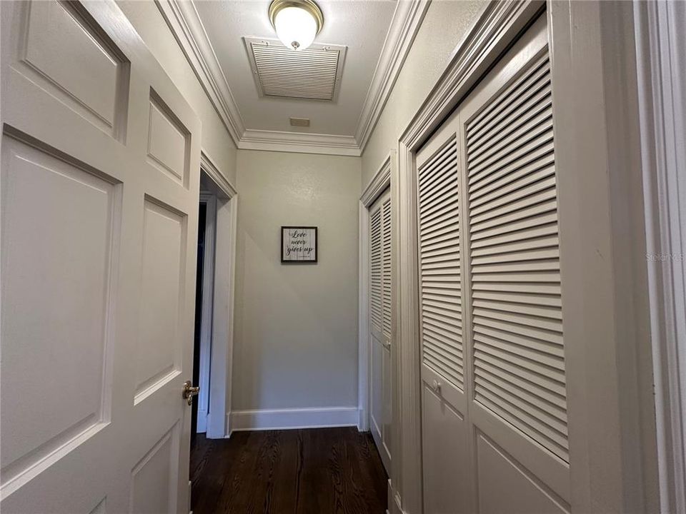 For Sale: $825,000 (3 beds, 4 baths, 3272 Square Feet)