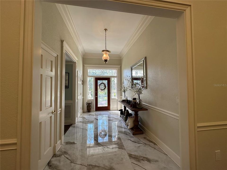 For Sale: $825,000 (3 beds, 4 baths, 3272 Square Feet)