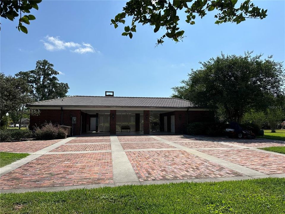 For Sale: $825,000 (3 beds, 4 baths, 3272 Square Feet)