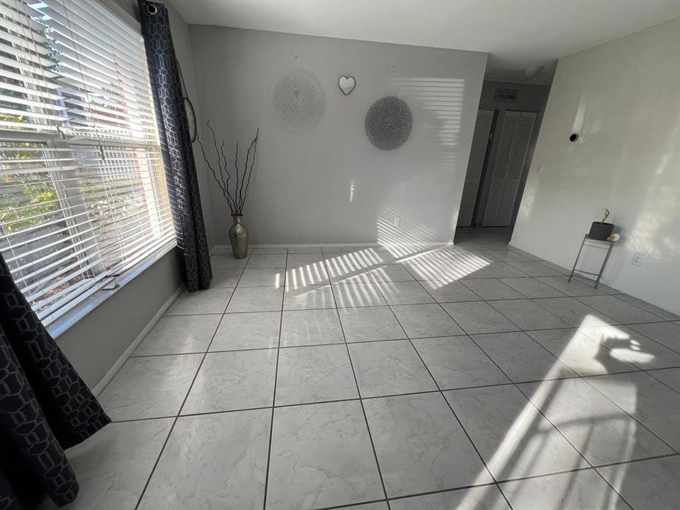 En Venta: $225,000 (2 camas, 2 baños, 960 Pies cuadrados)