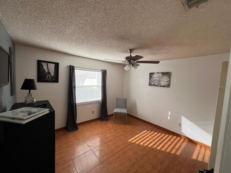 En Venta: $225,000 (2 camas, 2 baños, 960 Pies cuadrados)