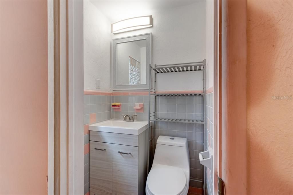 Activo con contrato: $199,900 (3 camas, 2 baños, 1524 Pies cuadrados)