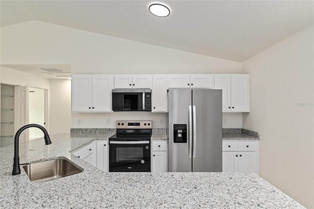 Active With Contract: $229,900 (3 beds, 2 baths, 1394 Square Feet)