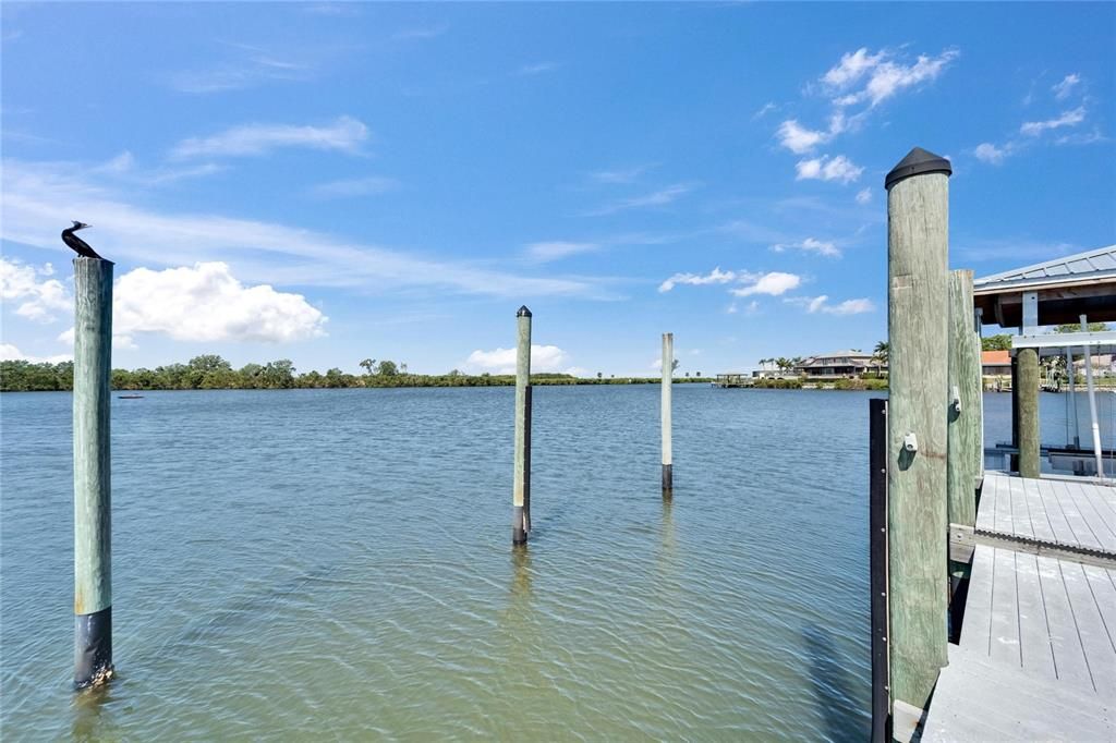 待售: $1,849,000 (4 贝兹, 5 浴室, 4704 平方英尺)