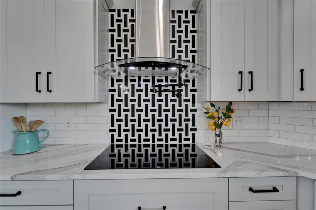 待售: $1,849,000 (4 贝兹, 5 浴室, 4704 平方英尺)