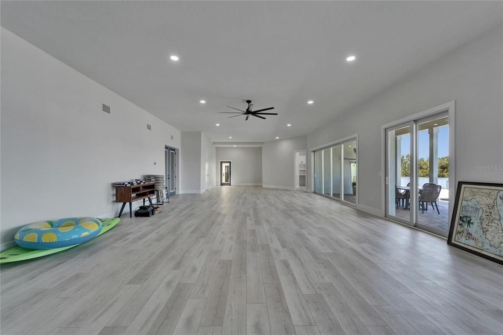 待售: $1,849,000 (4 贝兹, 5 浴室, 4704 平方英尺)