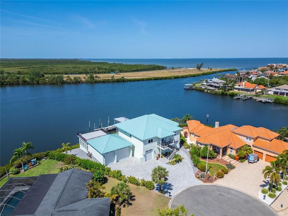 待售: $1,849,000 (4 贝兹, 5 浴室, 4704 平方英尺)