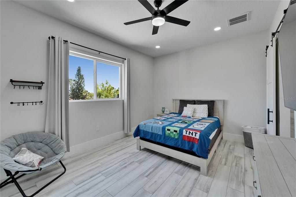 待售: $1,849,000 (4 贝兹, 5 浴室, 4704 平方英尺)